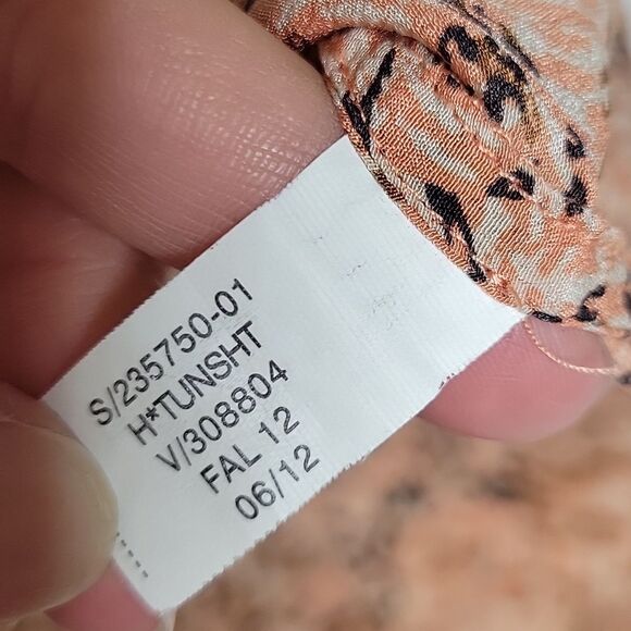 Banana Republic Heritage Blouse - Picture 3 of 5